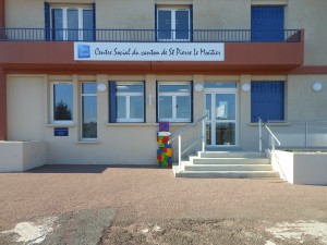 centre social saint pierre le moutier